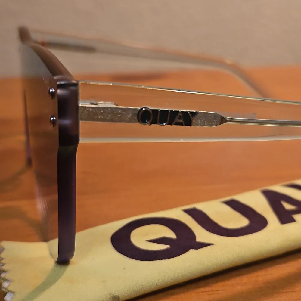 Quay Blue Gradient Sunglasses - Picture 2 of 5